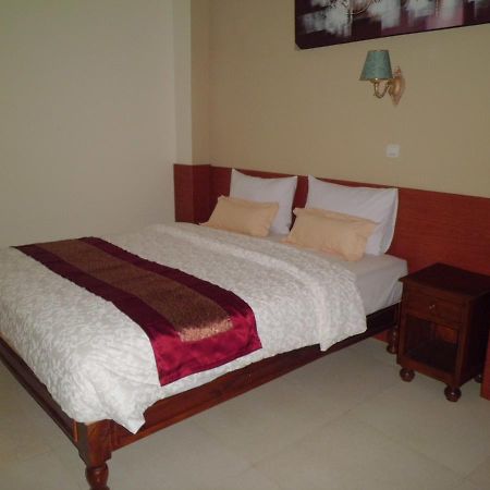 Hotel Vala Pakualaman Εξωτερικό φωτογραφία